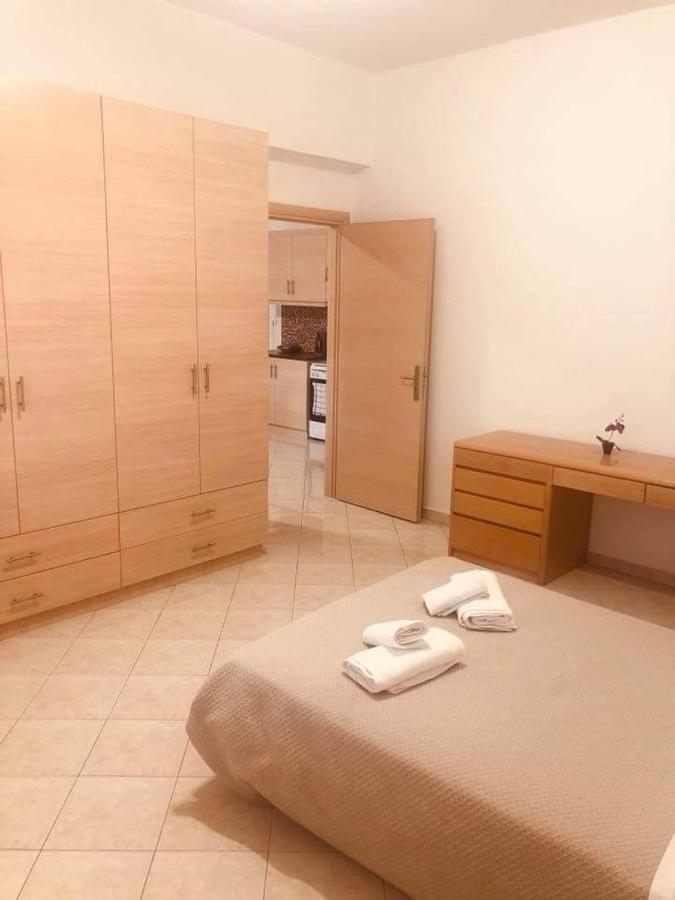 Paradeísion River'S Apartments מראה חיצוני תמונה