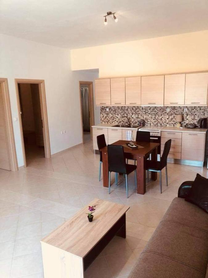 Paradeísion River'S Apartments מראה חיצוני תמונה