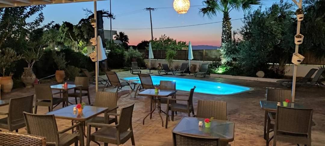 Paradeísion River'S Apartments מראה חיצוני תמונה