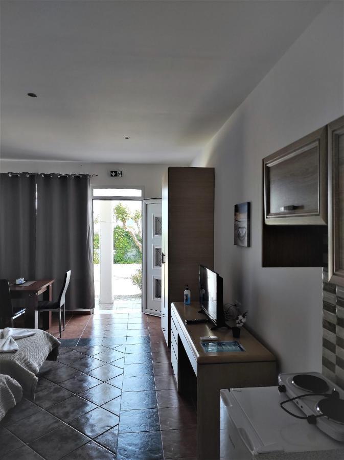 Paradeísion River'S Apartments מראה חיצוני תמונה