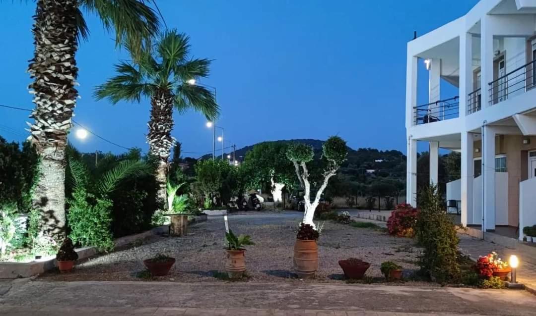 Paradeísion River'S Apartments מראה חיצוני תמונה