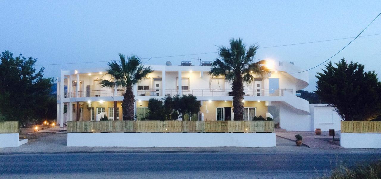 Paradeísion River'S Apartments מראה חיצוני תמונה