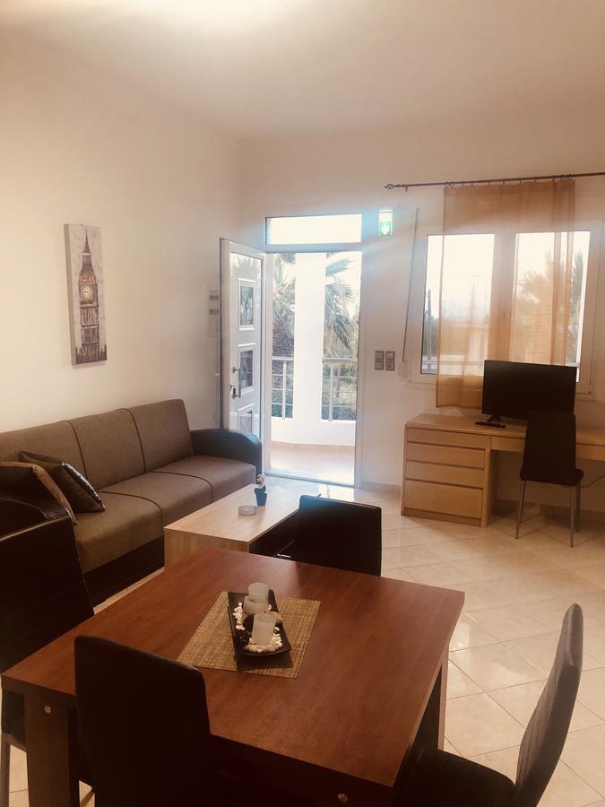 Paradeísion River'S Apartments מראה חיצוני תמונה