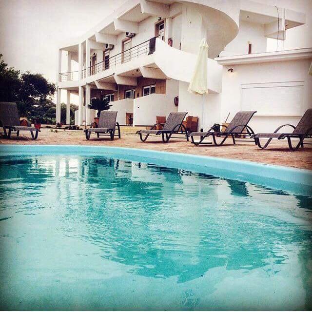 Paradeísion River'S Apartments מראה חיצוני תמונה